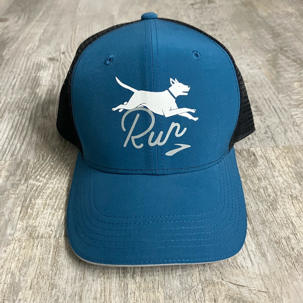 “Run” dog hat